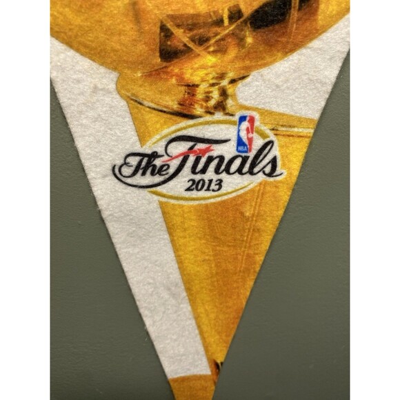 Miami Heat Flag Pennant NBA Champions 2013 Back to Back WHITE HOT WinCraft USA - Picture 3 of 7